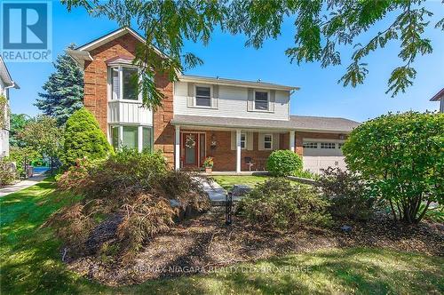 38 Banburry Crescent, Grimsby, ON - Outdoor With Facade