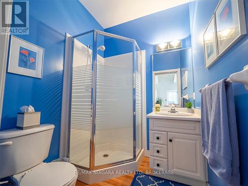 4 Mariner'S Lane, Fort Erie (Crystal Beach), ON - Indoor Photo Showing Bathroom