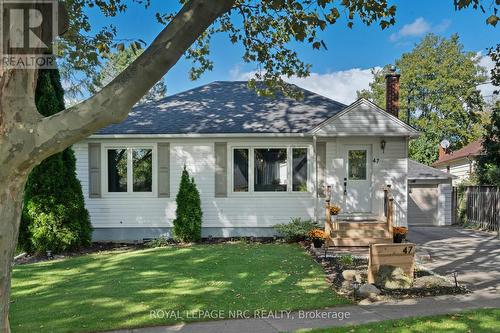 47 Beamer Avenue, St. Catharines (441 - Bunting/Linwell), ON - Outdoor With Facade