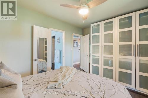 47 Beamer Avenue, St. Catharines (441 - Bunting/Linwell), ON - Indoor Photo Showing Bedroom