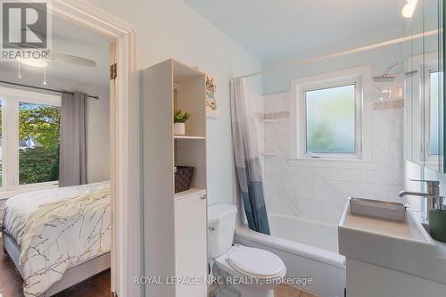 47 Beamer Avenue, St. Catharines (441 - Bunting/Linwell), ON - Indoor Photo Showing Bathroom