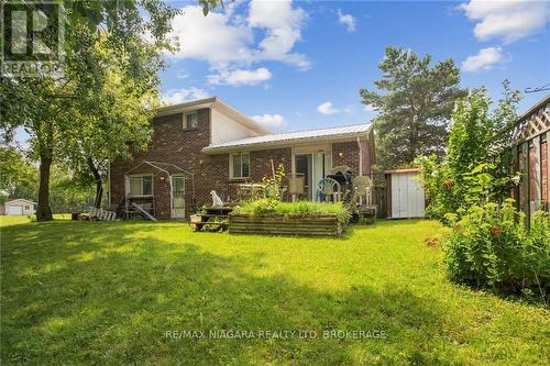 9 Juniper Place, Lambton Shores (Forest), ON - Outdoor