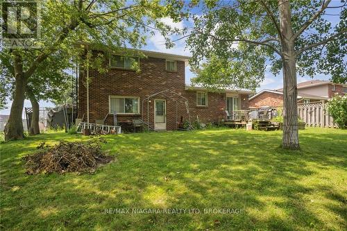 9 Juniper Place, Lambton Shores (Forest), ON - Outdoor