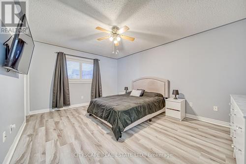 59 Hanton Crescent, Caledon, ON - Indoor Photo Showing Bedroom