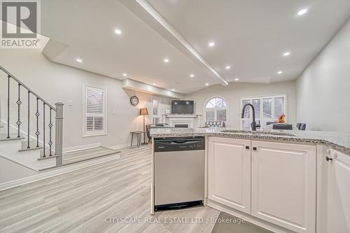 59 Hanton Crescent, Caledon, ON - Indoor Photo Showing Other Room