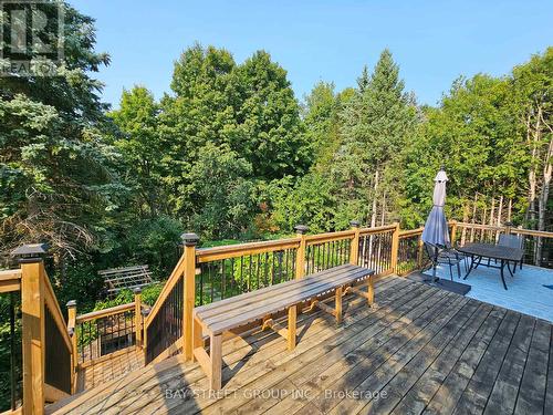 955 Portminster Court, Newmarket, ON - Outdoor With Deck Patio Veranda