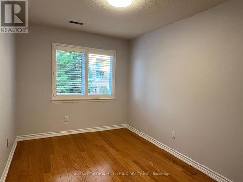 808 - 900 Steeles Avenue W, Vaughan, ON - Indoor Photo Showing Other Room