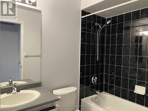 808 - 900 Steeles Avenue W, Vaughan, ON - Indoor Photo Showing Bathroom