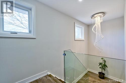 106 Wesley Street, Newmarket, ON - Indoor Photo Showing Other Room