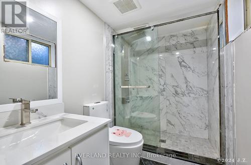 106 Wesley Street, Newmarket, ON - Indoor Photo Showing Bathroom