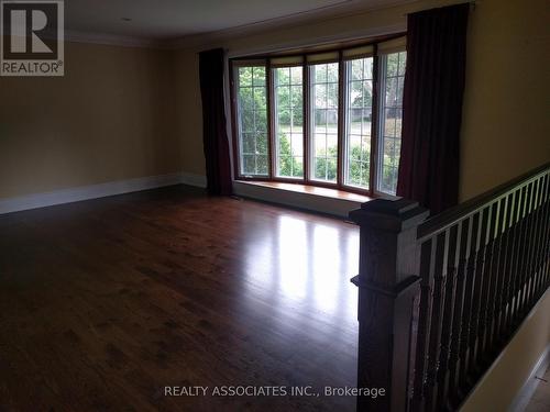 1654 Stonehaven Drive, Mississauga, ON - Indoor Photo Showing Other Room