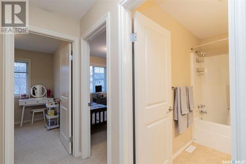 512 303 Slimmon Place, Saskatoon, SK - Indoor Photo Showing Bathroom