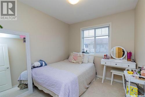 512 303 Slimmon Place, Saskatoon, SK - Indoor Photo Showing Bedroom