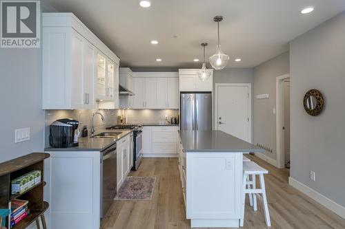 404 1087 6Th Avenue, Prince George, BC - Indoor Photo Showing Kitchen With Upgraded Kitchen