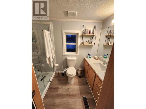 146 2500 Grant Road, Prince George, BC - Indoor Photo Showing Bathroom