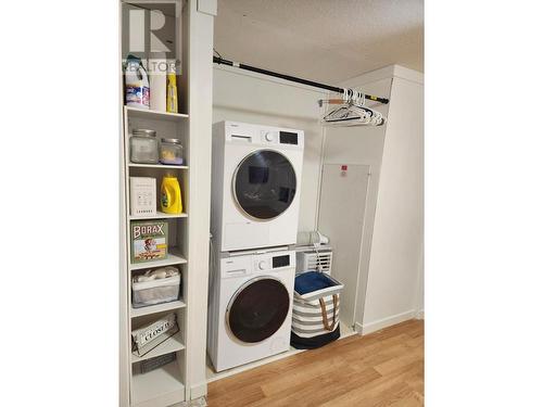 146 2500 Grant Road, Prince George, BC - Indoor Photo Showing Laundry Room