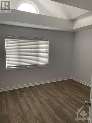 139 Harthill Way Unit#D, Ottawa, ON - Indoor Photo Showing Other Room