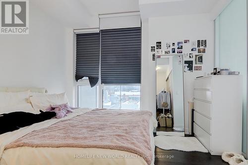 1109 - 199 Richmond Street W, Toronto, ON - Indoor Photo Showing Bedroom