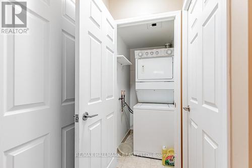 1204 - 83 Borough Drive, Toronto, ON - Indoor Photo Showing Laundry Room