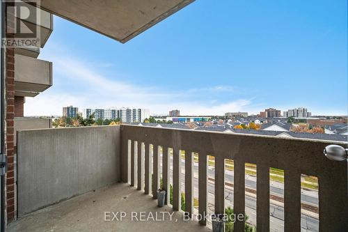 512 - 6720 Glen Erin Drive, Mississauga, ON - Outdoor