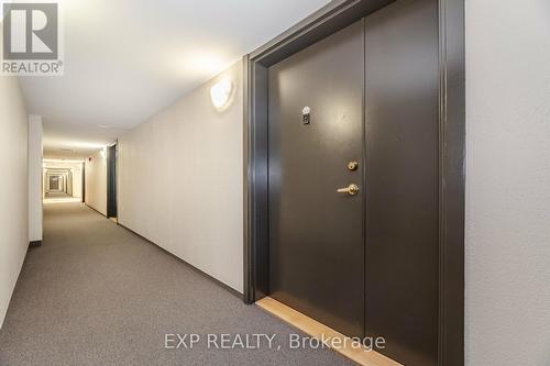 512 - 6720 Glen Erin Drive, Mississauga, ON - Indoor Photo Showing Other Room