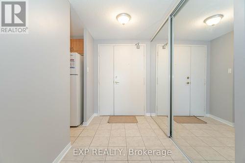 512 - 6720 Glen Erin Drive, Mississauga, ON - Indoor Photo Showing Other Room