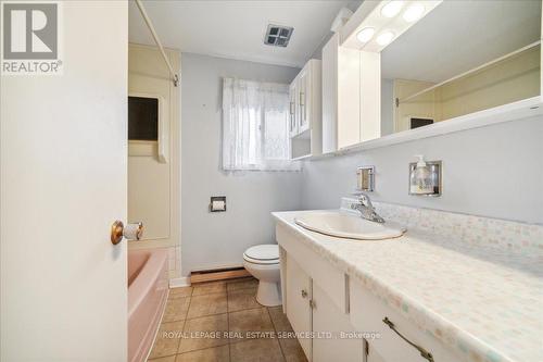 1499 Seaview Drive, Mississauga, ON - Indoor Photo Showing Bathroom