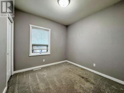 922 8Th Avenue, Invermere, BC - Indoor Photo Showing Other Room