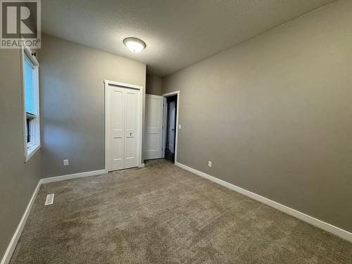 922 8Th Avenue, Invermere, BC - Indoor Photo Showing Other Room