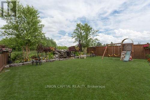 57 Routledge Drive, Richmond Hill, ON - Outdoor With Backyard