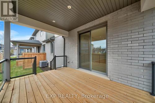 8 - 24 Grapeview Drive, St. Catharines (453 - Grapeview), ON 