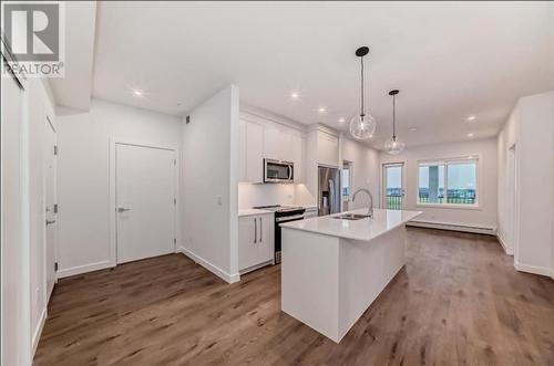 2409, 395 Skyview Parkway Ne, Calgary, AB - Indoor Photo Showing Kitchen With Upgraded Kitchen