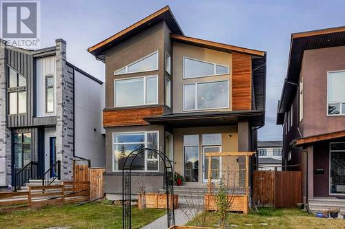 2012 22 Avenue Nw, Calgary, AB - Outdoor With Facade