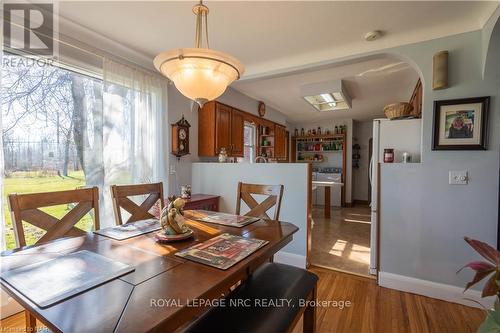 1291 Niagara Parkway, Fort Erie (332 - Central), ON - Indoor Photo Showing Dining Room