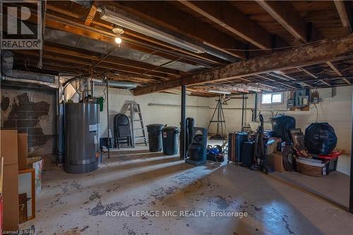 1291 Niagara Parkway, Fort Erie (332 - Central), ON - Indoor Photo Showing Basement