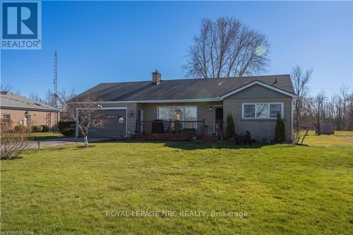 1291 Niagara Parkway, Fort Erie (332 - Central), ON - Outdoor With Deck Patio Veranda With Facade