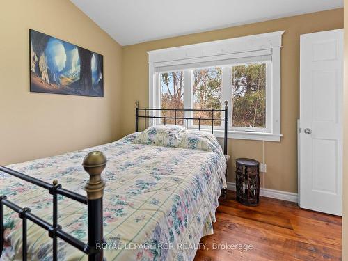 2651 Forks Of The Credit Rd, Caledon, ON - Indoor Photo Showing Bedroom