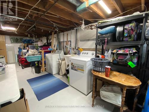 133 Lavinia Street, Fort Erie (332 - Central), ON - Indoor Photo Showing Laundry Room