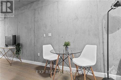 1513 - 224 Lyon Street N, Ottawa, ON - Indoor Photo Showing Dining Room