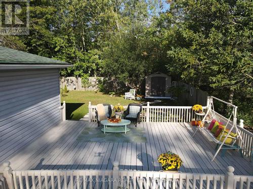 415 Washington Road, Fort Erie (334 - Crescent Park), ON - Outdoor With Deck Patio Veranda