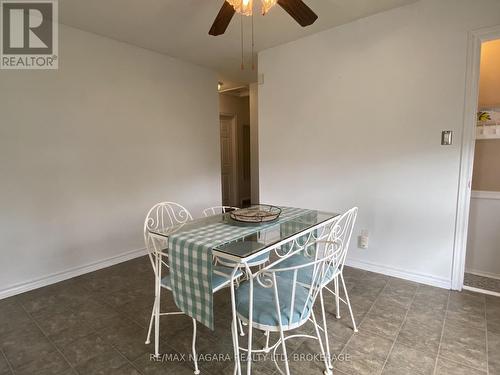 415 Washington Road, Fort Erie (334 - Crescent Park), ON - Indoor Photo Showing Dining Room