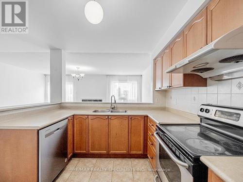 Main&2 - 3067 Cabano Crescent S, Mississauga, ON - Indoor Photo Showing Kitchen With Double Sink