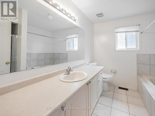 Main&2 - 3067 Cabano Crescent S, Mississauga, ON - Indoor Photo Showing Bathroom