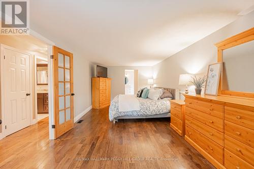 8071 4Th Line, Essa, ON - Indoor Photo Showing Bedroom