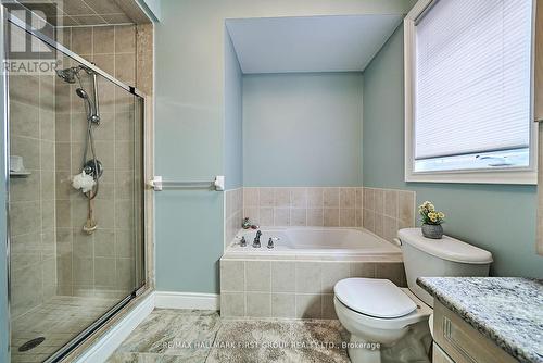 9 Oakside Drive, Uxbridge, ON - Indoor Photo Showing Bathroom