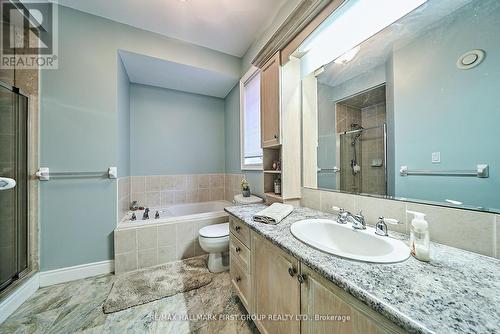 9 Oakside Drive, Uxbridge, ON - Indoor Photo Showing Bathroom