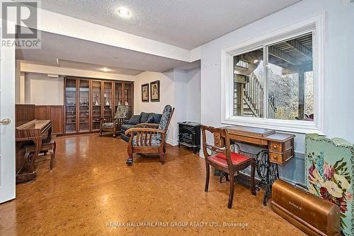 9 Oakside Drive, Uxbridge, ON - Indoor