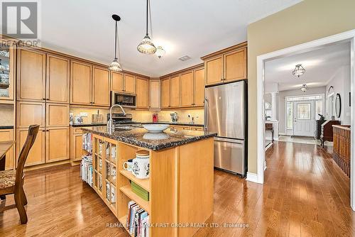 9 Oakside Drive, Uxbridge, ON - Indoor Photo Showing Kitchen With Stainless Steel Kitchen