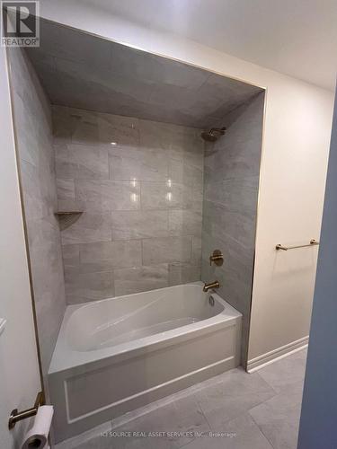 881 Charlotteville Rd 8, Norfolk, ON - Indoor Photo Showing Bathroom