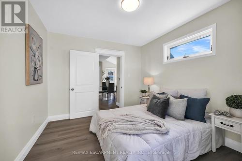 53 Jane Street, Haldimand, ON - Indoor Photo Showing Bedroom